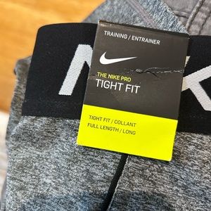 Nike leggings size M gray/black